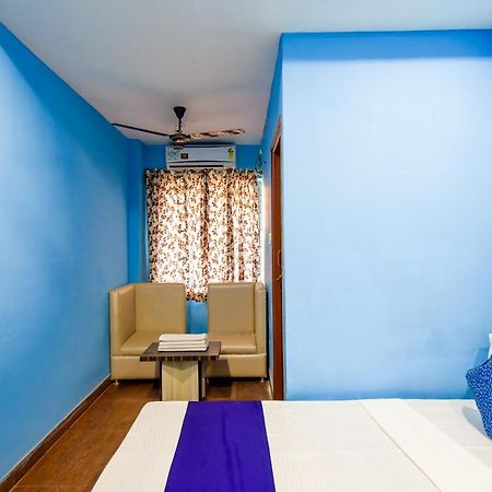 Hotel Blue Abedin Kalkutta Kültér fotó
