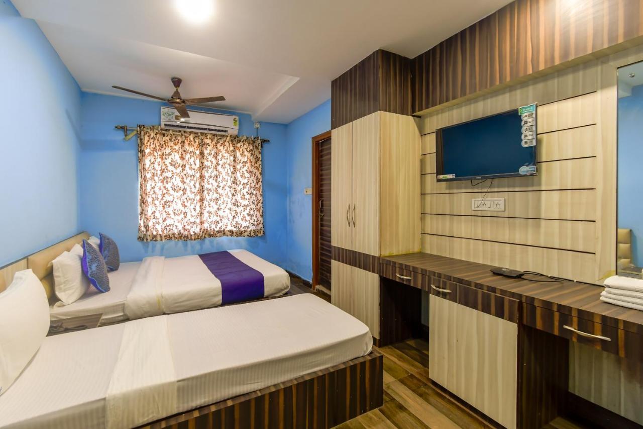 Hotel Blue Abedin Kalkutta Kültér fotó